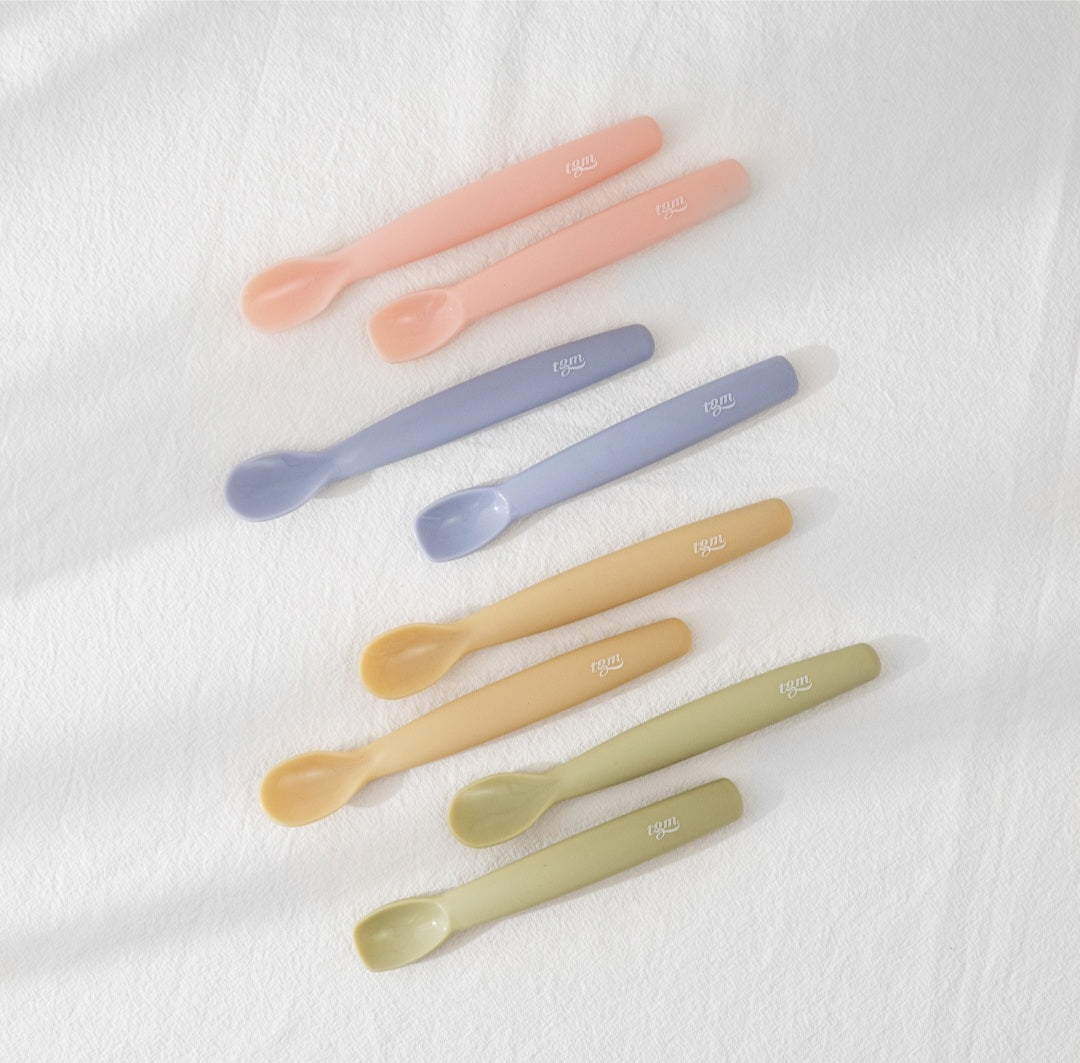 Silicone baby food spoon